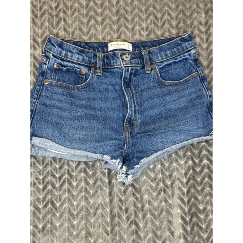 Abercrombie & Fitch The Mom Short High Rise Cut Off Jean Shorts 27 (4)  0025